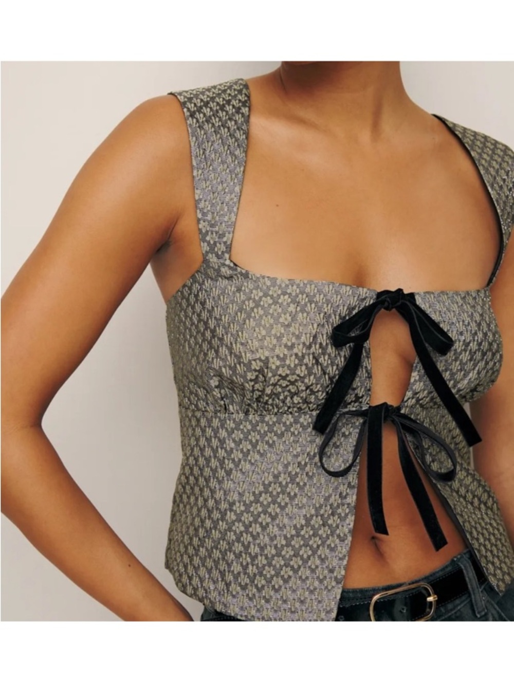 Reformation Azalea Top - Picture 3 of 6